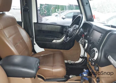 2012 Jeep Wrangler Unlimited Sahara z USA, uszkodzony, nr VIN 1C4BJWEG7CL110898